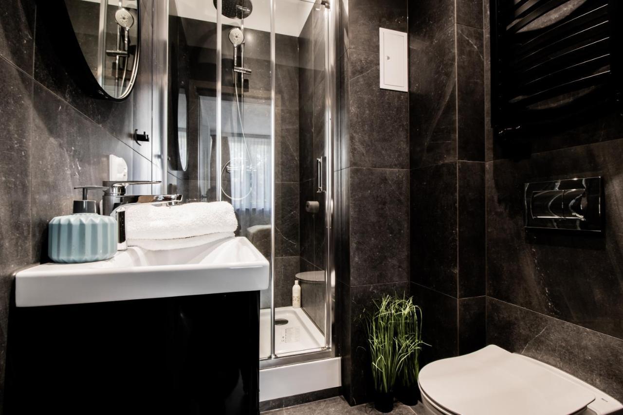 Piotrapartments - Wilcza Luxury Apartments In City Centre Warszawa Zewnętrze zdjęcie